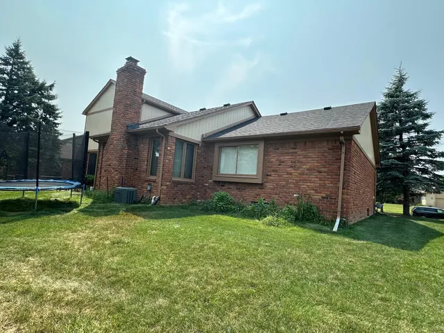 $599,000 | 5470 Cheltenham Drive, Troy, MI 48098