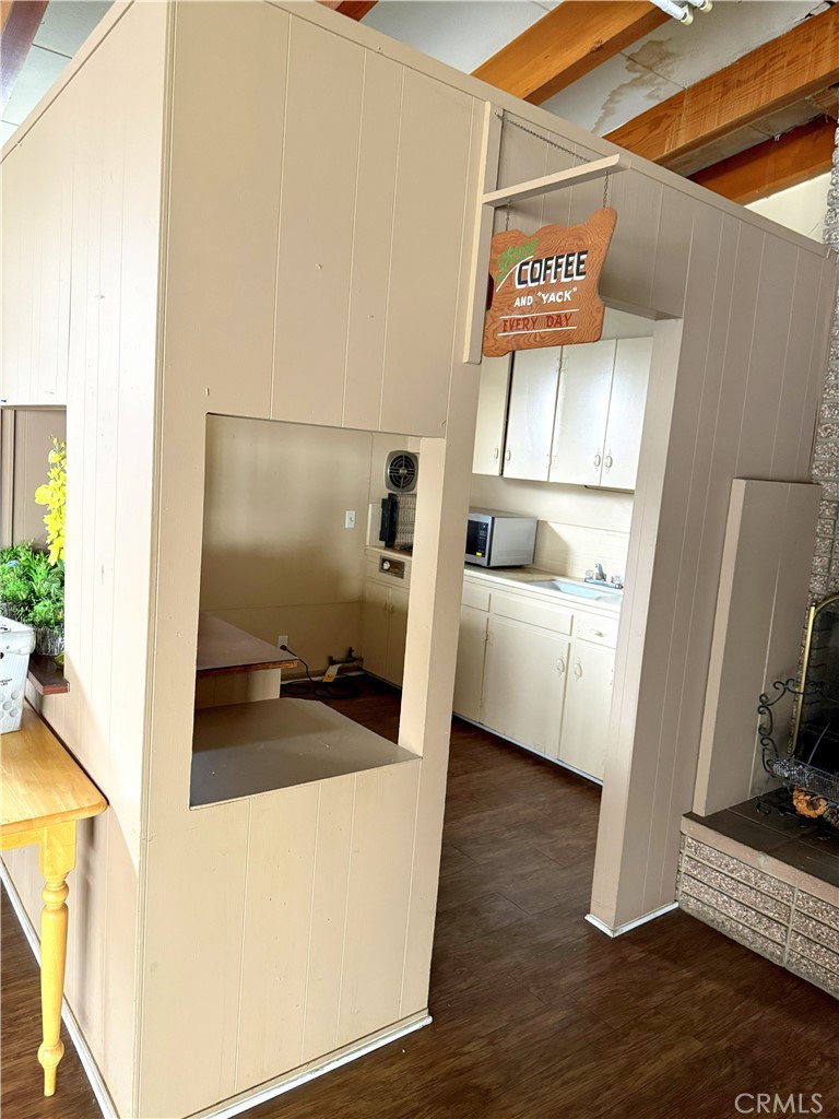 185 North Eucalyptus Avenue, Unit 53 Rialto, CA 92376 - Photo 26 of 38