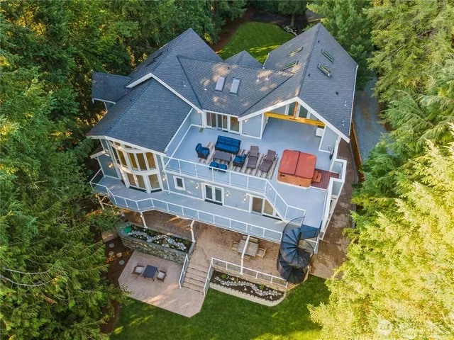 $2,975,000 | 11009 317th Avenue Northeast, Carnation, WA 98014