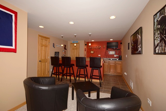 1859 Wagner Road Batavia, IL 60510 - Photo 21 of 25 a dining room with furniture and a table