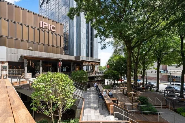 $425,000 | 145 15th Street Northeast, Unit 204, Atlanta, GA 30361