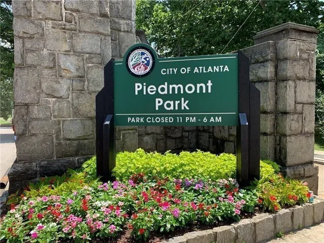 $425,000 | 145 15th Street Northeast, Unit 204, Atlanta, GA 30361