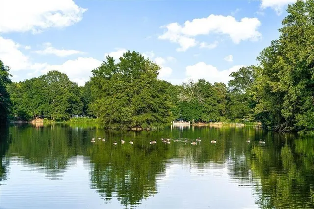 $425,000 | 145 15th Street Northeast, Unit 204, Atlanta, GA 30361