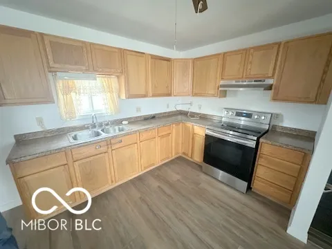 $229,900 | 15945 Highway 9, Summitville, IN 46070