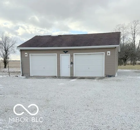 $229,900 | 15945 Highway 9, Summitville, IN 46070