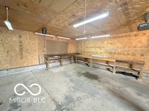 $229,900 | 15945 Highway 9, Summitville, IN 46070