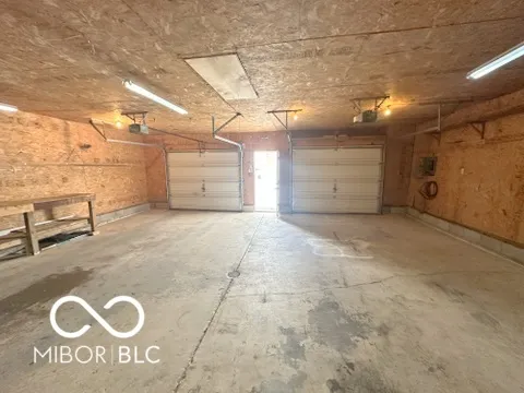 $229,900 | 15945 Highway 9, Summitville, IN 46070