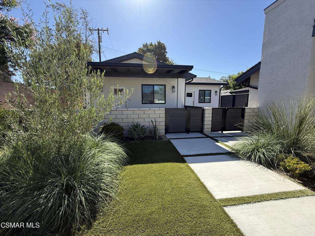 4245 Juneau Circle, Unit B Simi Valley, CA 93063 - Photo 17 of 17