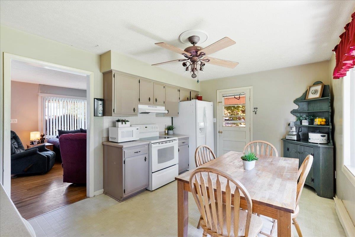 81 Ridgeview Drive Stuarts Draft, VA 24477 - Photo 12 of 35 Gallery Image 12