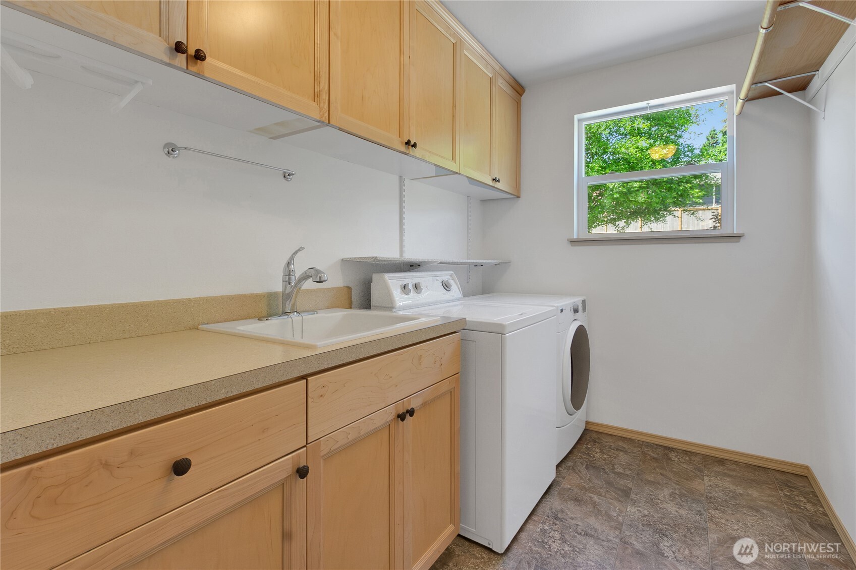 1450 Southeast Spruce Road Port Orchard, WA 98367 - Photo 28 of 39 a utility room with sink dryer and washer