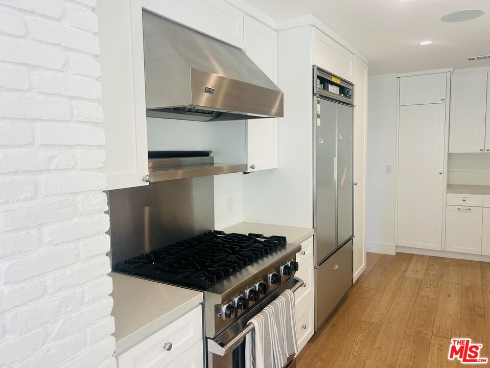 20645 Seaboard Road Malibu, CA 90265 - Photo 5 of 17
