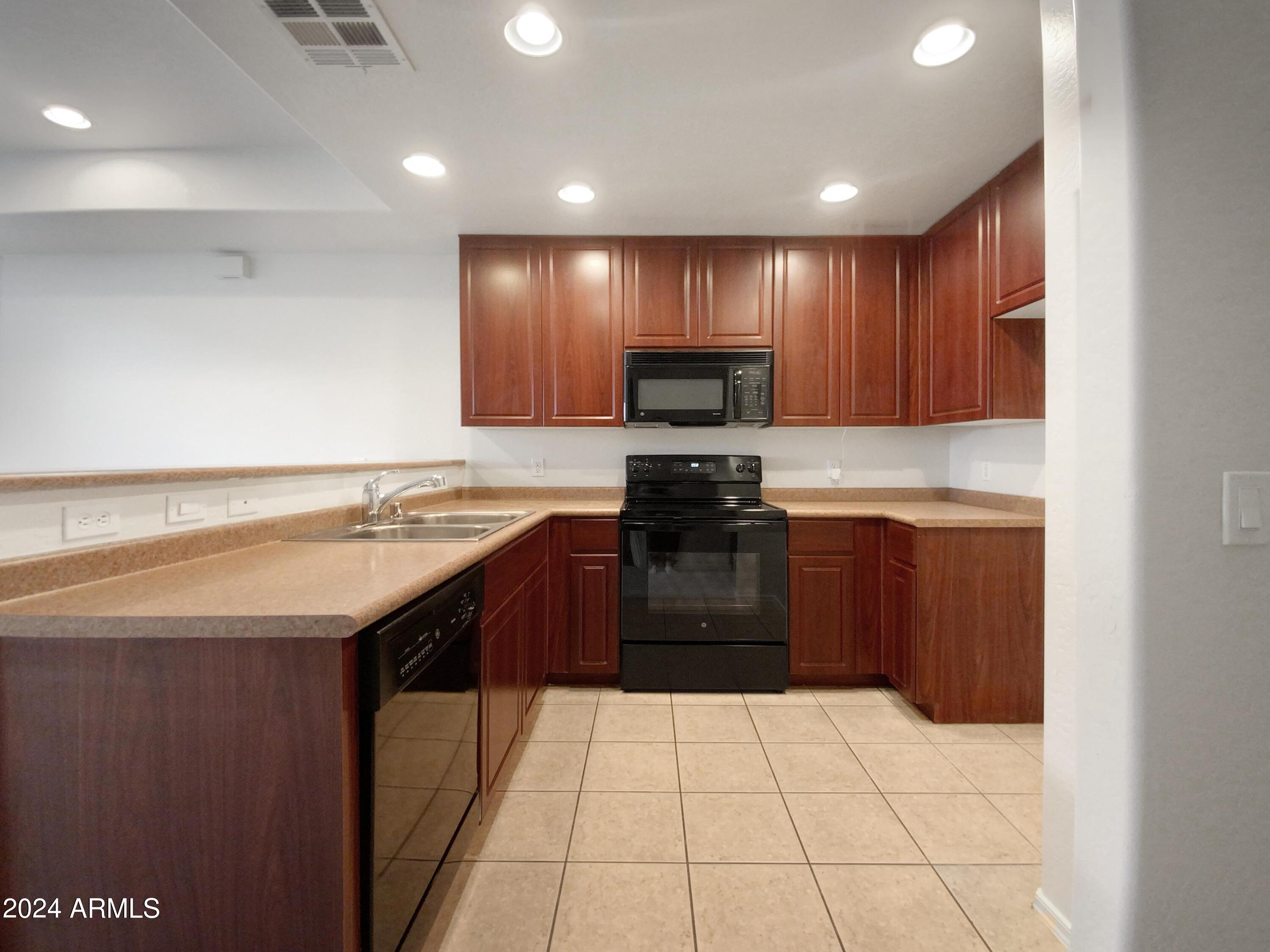 705 West Queen Creek Road, Unit 1207 Chandler, AZ 85248 - Photo 8 of 26 listing_7