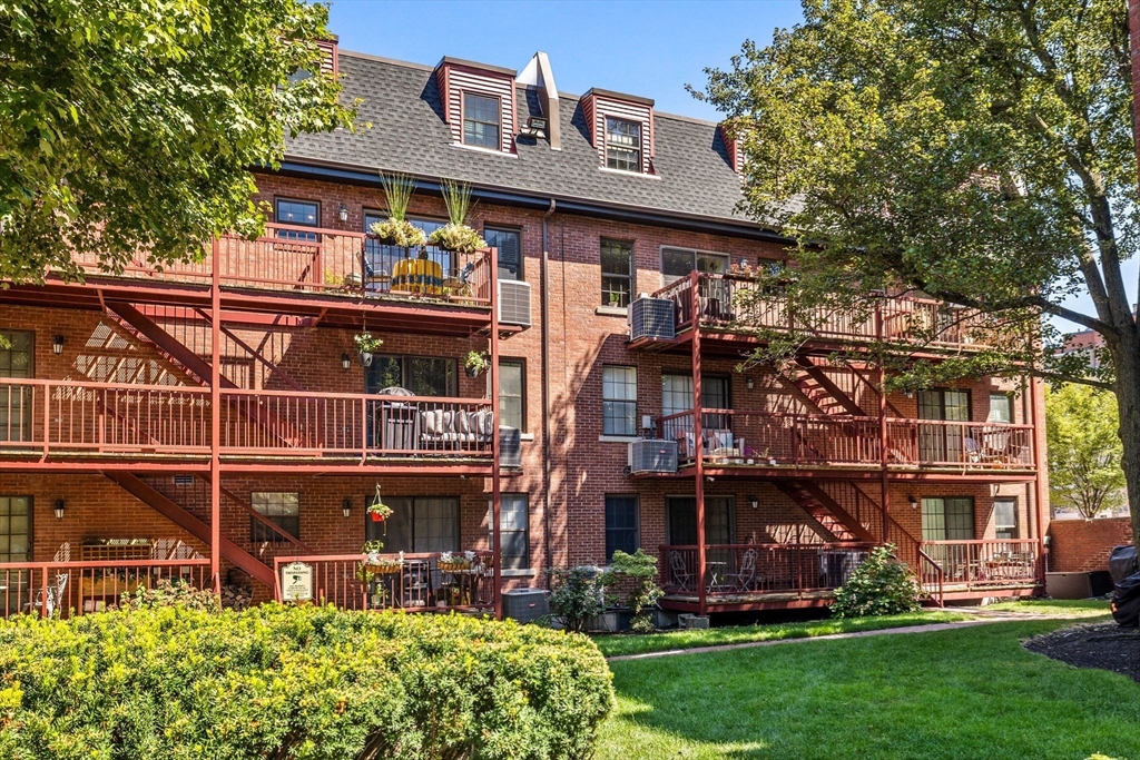 100 Main Street, Unit 5 Boston, MA 02129 - Photo 12 of 33