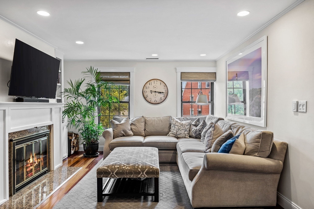 100 Main Street, Unit 5 Boston, MA 02129 - Photo 5 of 33