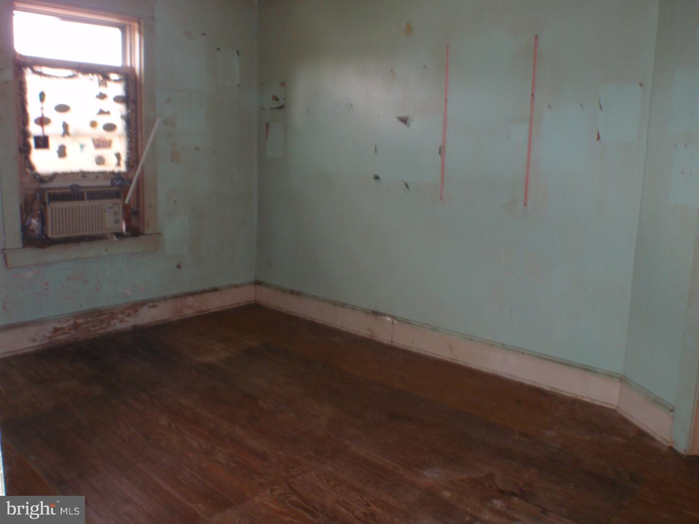 17 Vernon Road Havertown, PA 19083 - Photo 12 of 19 Bedroom - Main