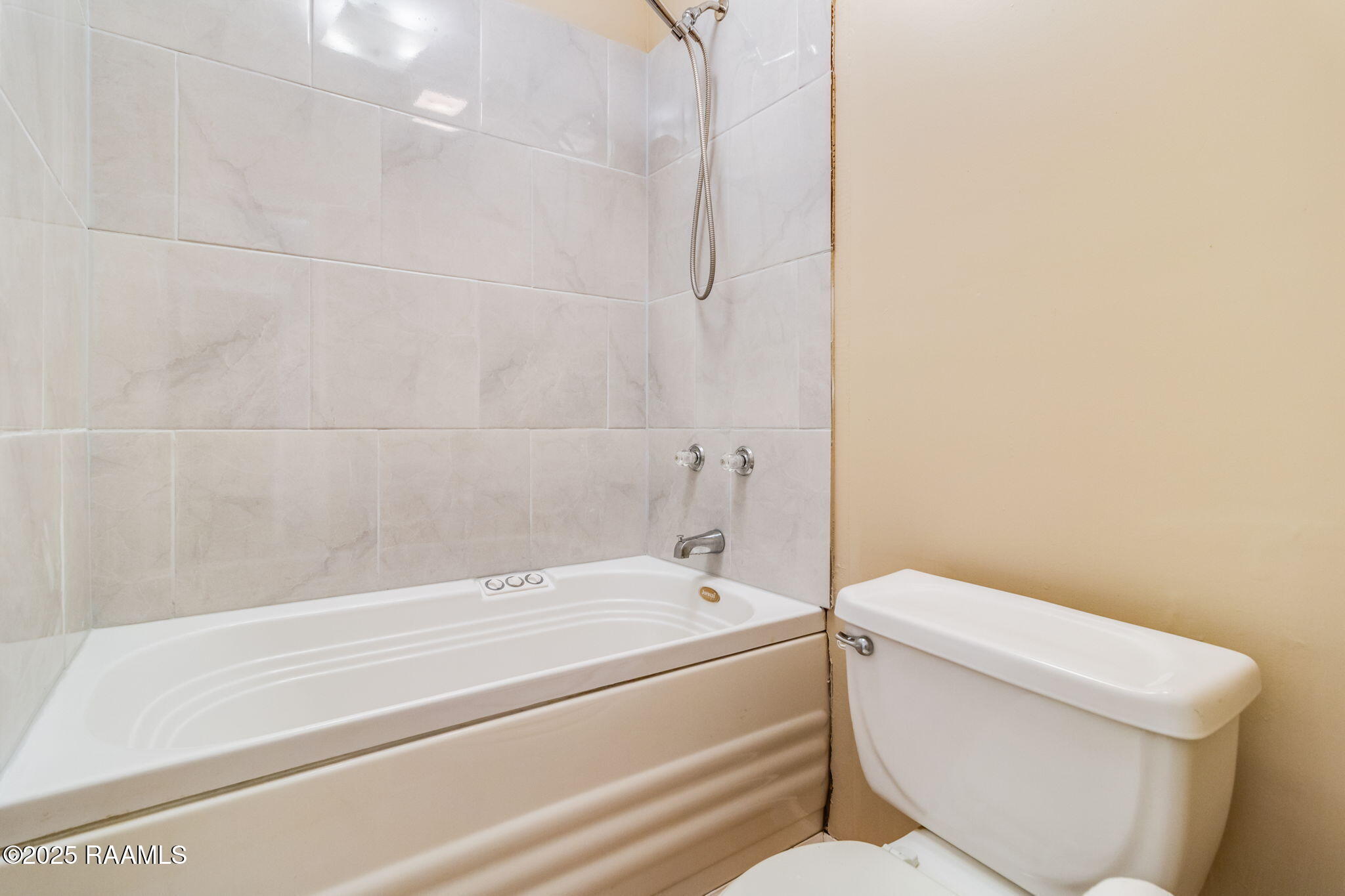 1010 Red Barn Road Breaux Bridge, LA 70517 - Photo 16 of 20 11-web-or-mls-1010 Red Barn Rd-11