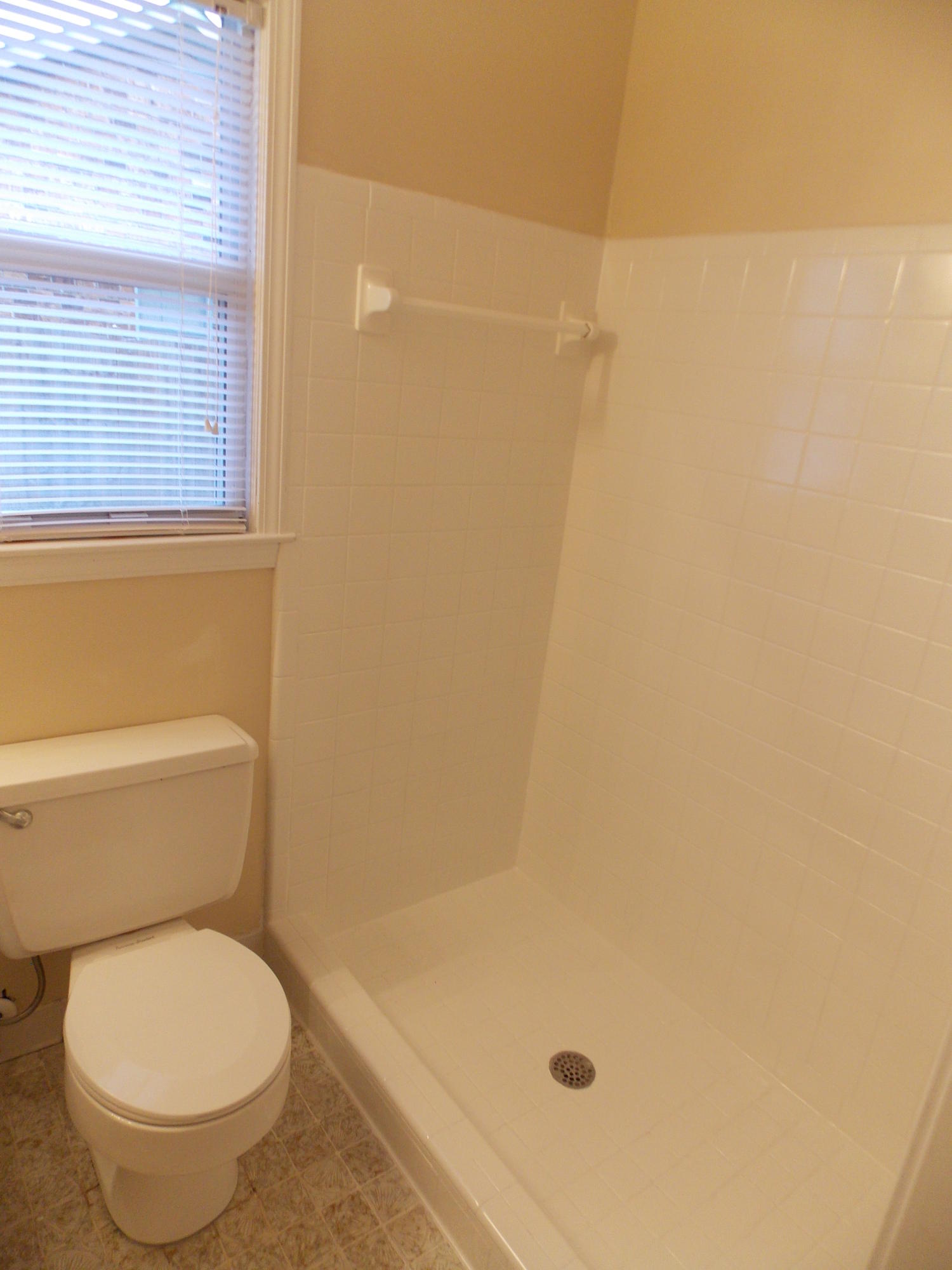104 Longleaf Road Summerville, SC 29486 - Photo 14 of 18 MST SHOWER