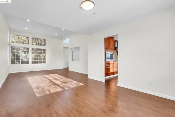 $4,095 | 410 Highland Court, Concord, CA 94520