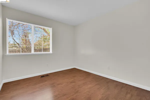 $4,095 | 410 Highland Court, Concord, CA 94520