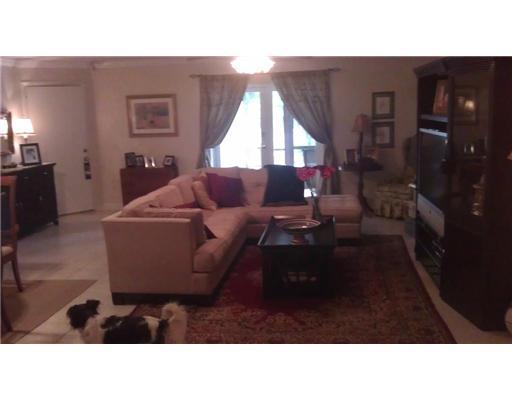 8852 Southwest 18th Road Boca Raton, FL 33433 - Photo 2 of 8 Additional Photo