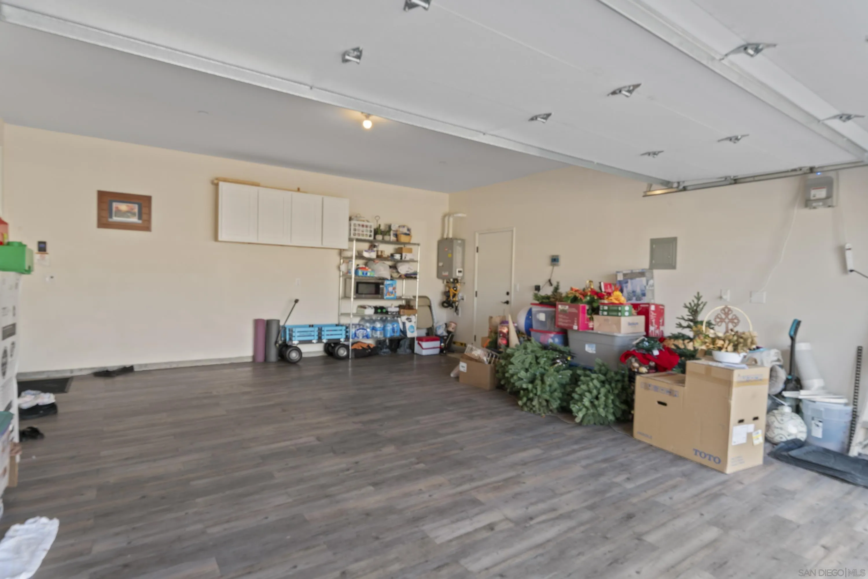 28032 Moosa Creek Way Valley Center Valley Center, CA 92082 - Photo 19 of 21 a view of a room with baby toys