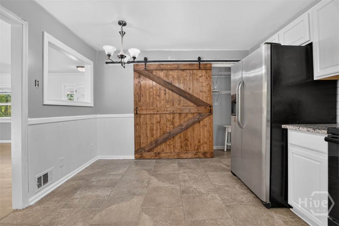 278 Rhodes Drive Athens, GA 30606 - Photo 17 of 29 Gallery Image 17