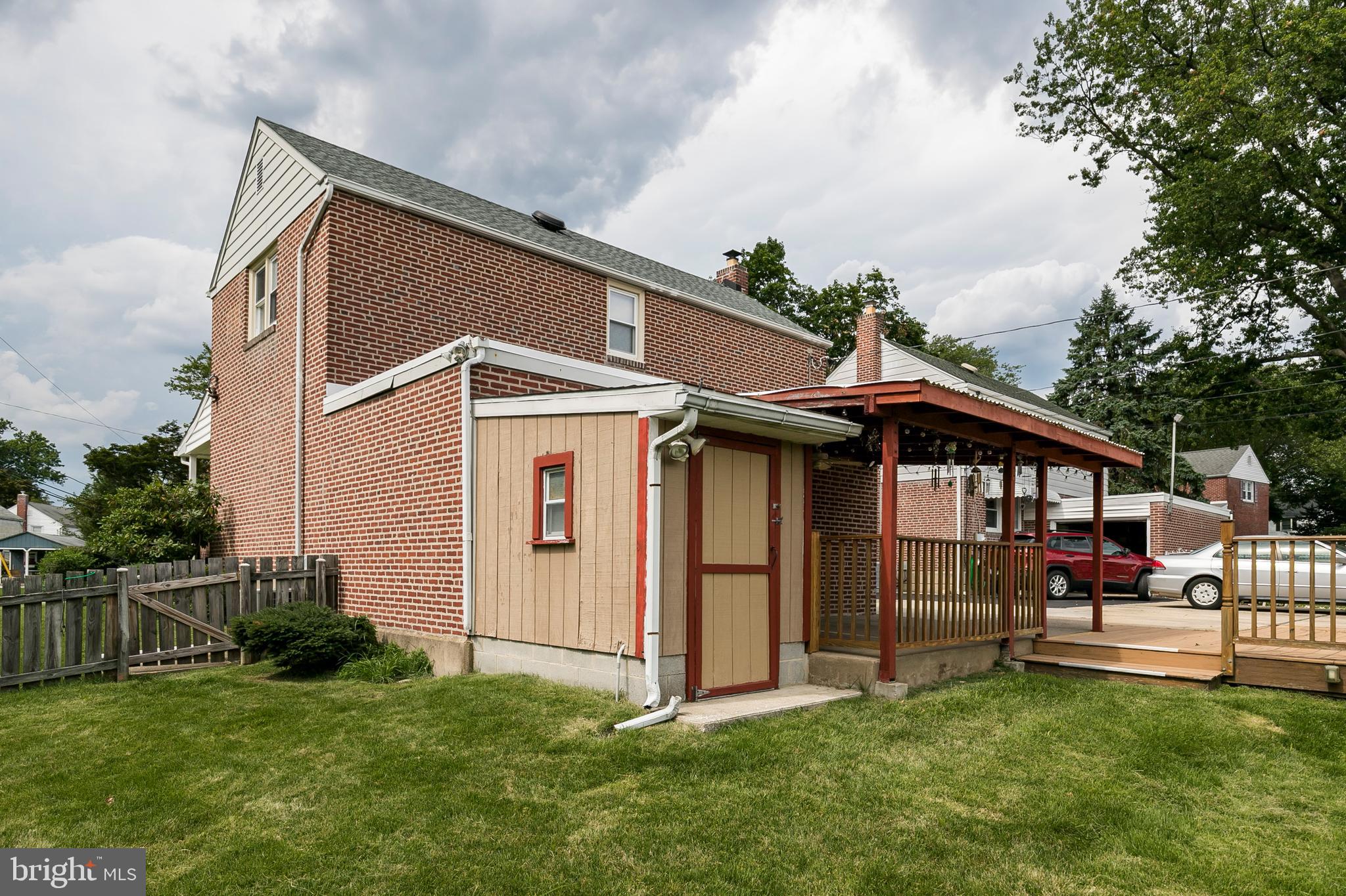 403 Avondale Road Havertown, PA 19083 - Photo 8 of 34