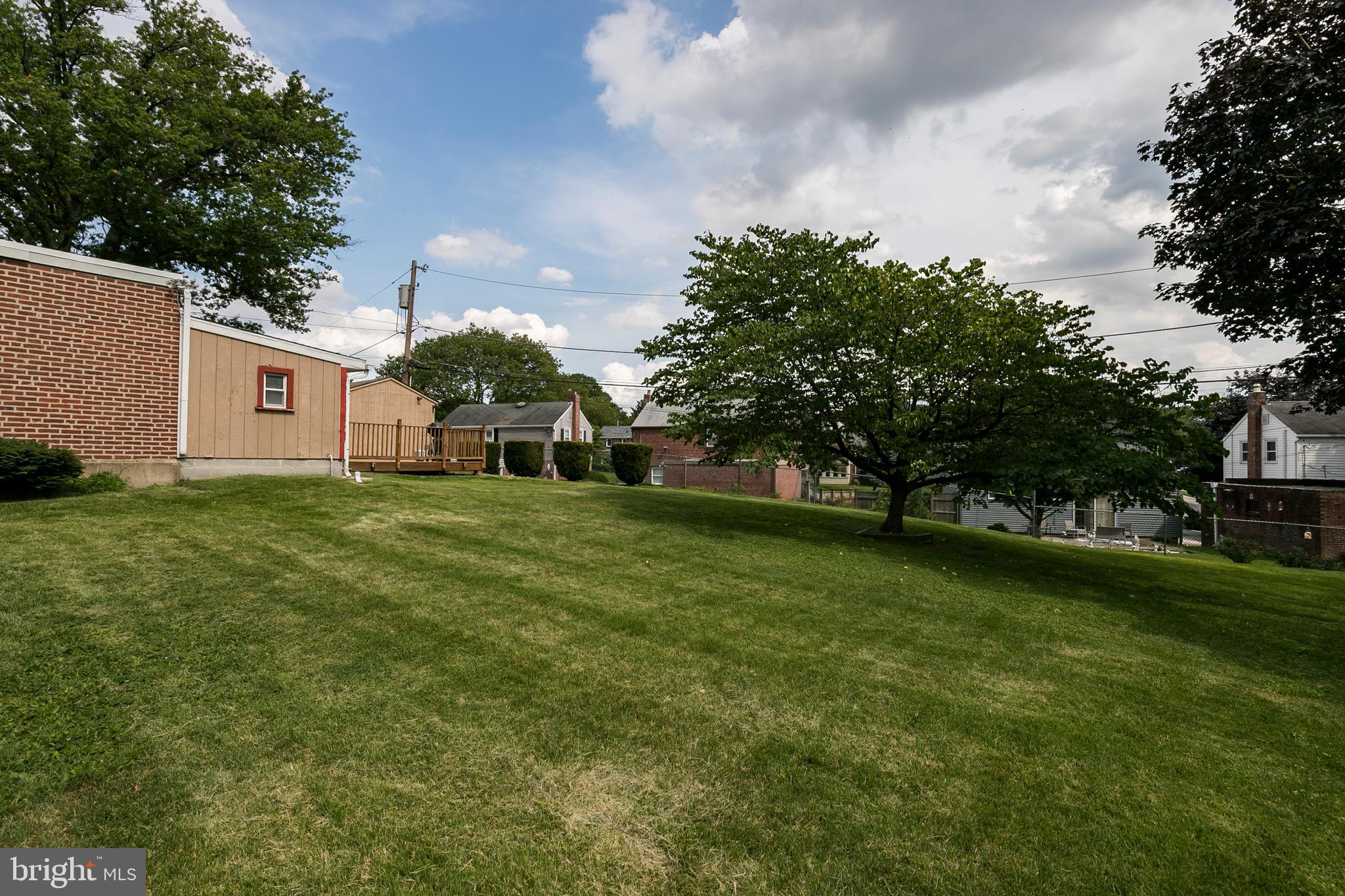 403 Avondale Road Havertown, PA 19083 - Photo 9 of 34 Large Fenced in Backyard!