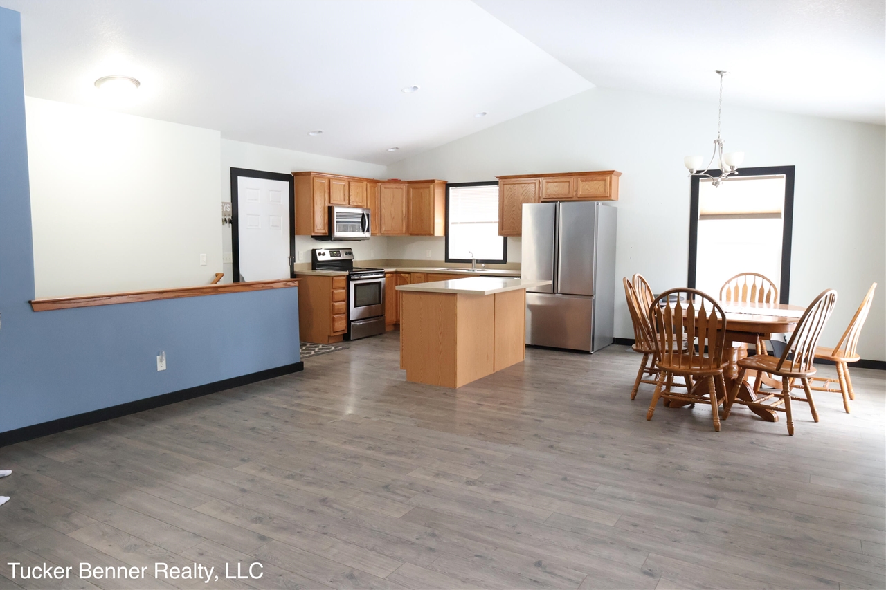 4122 Duck Lake Road Whitehall, MI 49461 - Photo 5 of 62