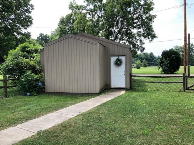 61226 Lenawee Road Cassopolis, MI 49031 - Photo 14 of 49 IMG_1754