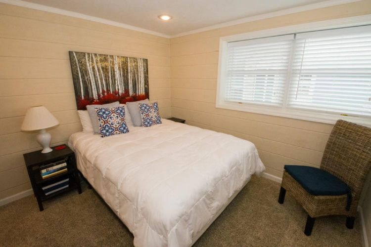 61226 Lenawee Road Cassopolis, MI 49031 - Photo 28 of 49 61226 Lenawee Cass Bedroom 2 (2)