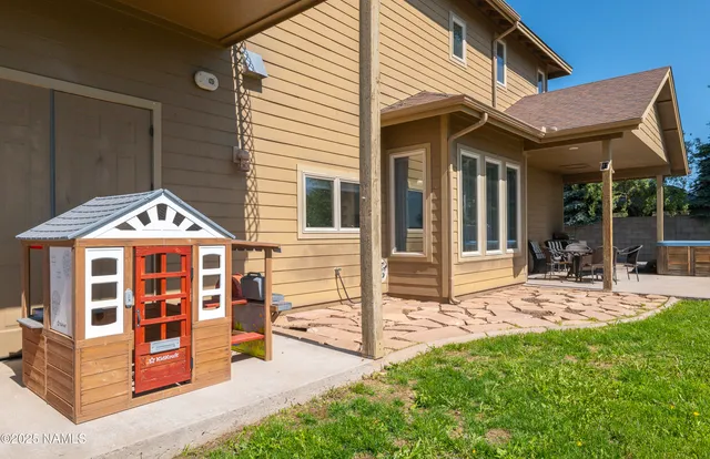 $1,295,000 | 4646 Fossil Creek Drive, Flagstaff, AZ 86015