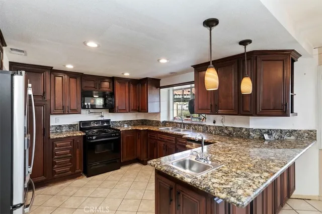 $775,000 | 531 Ventura Avenue, Corona, CA 92879