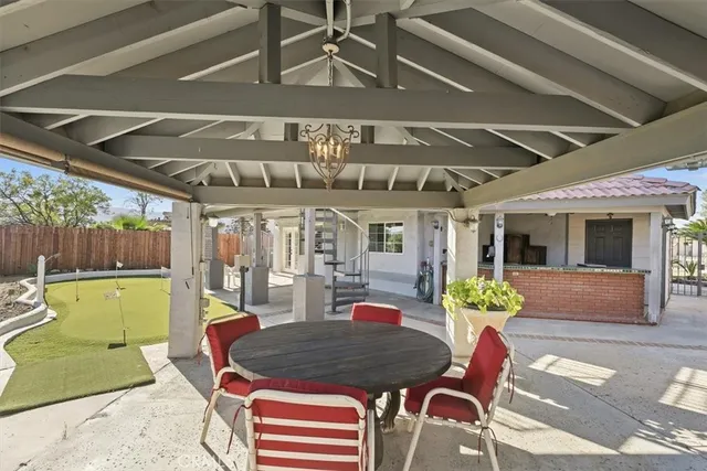 $775,000 | 531 Ventura Avenue, Corona, CA 92879