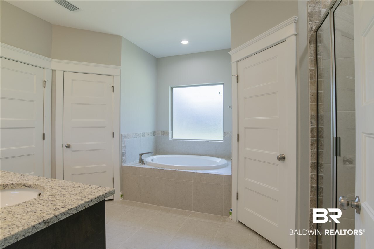 12601 Squirrel Drive Daphne, AL 36527 - Photo 24 of 39
