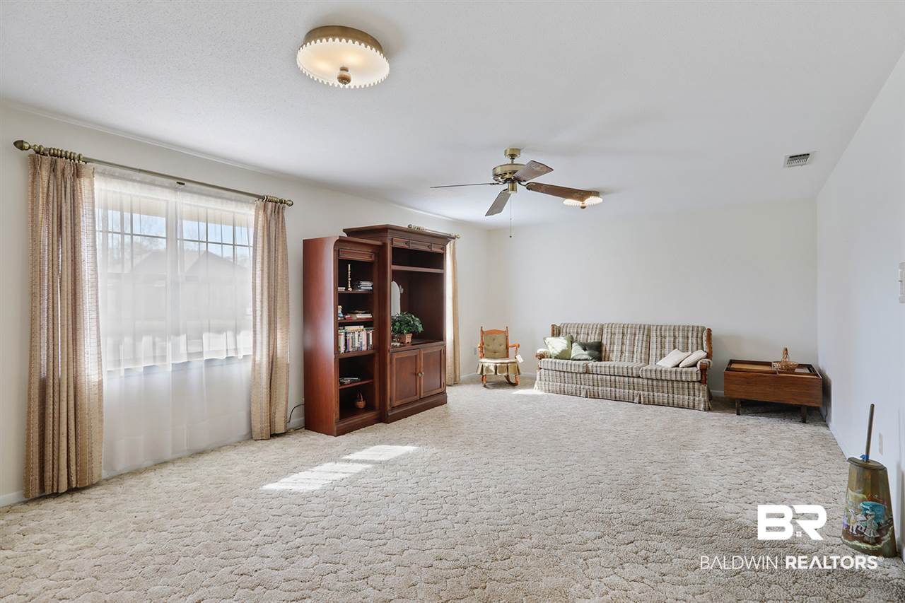 312 West Palm Avenue Foley, AL 36535 - Photo 2 of 12 Living Room