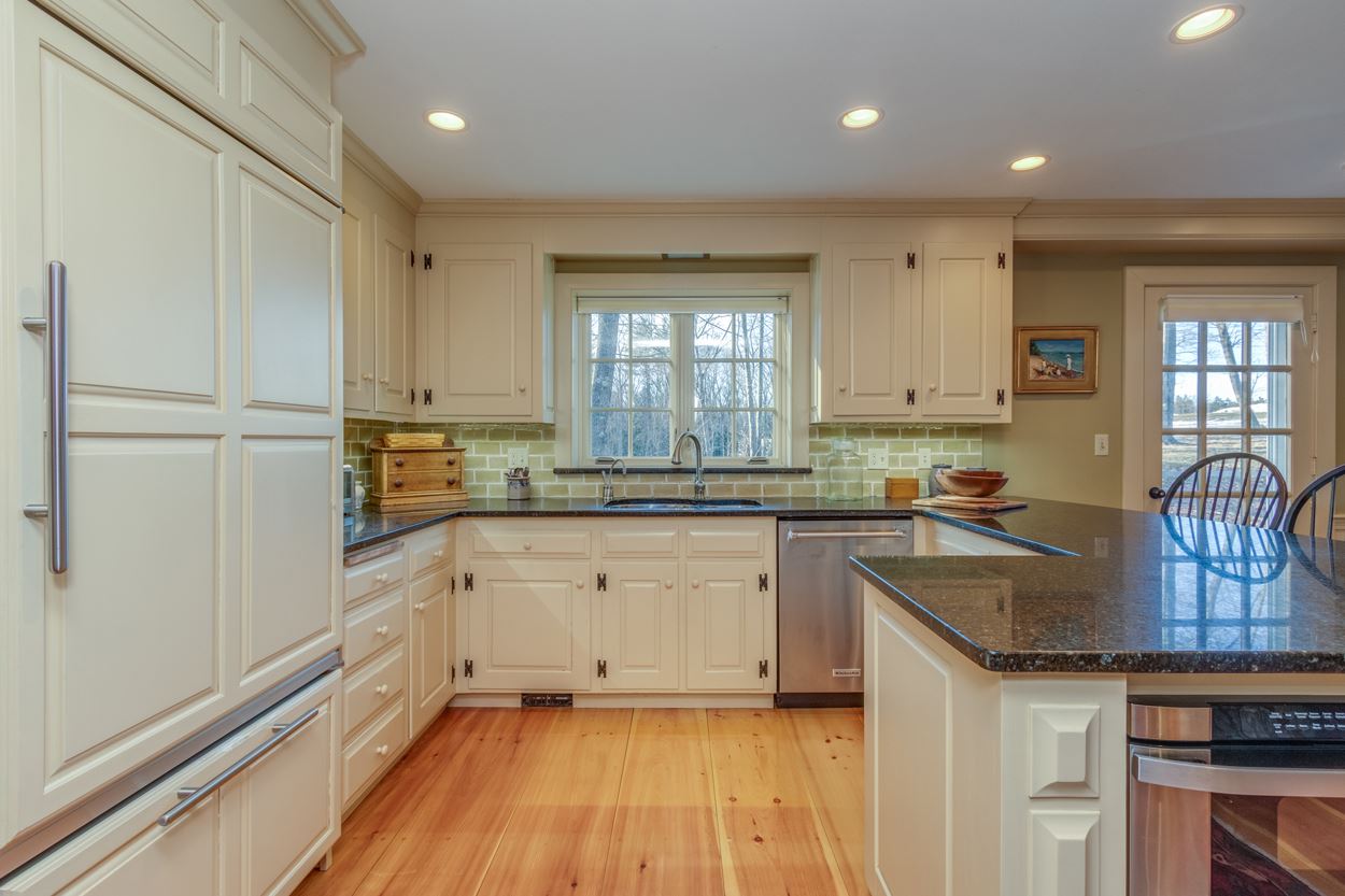 584 Currier Road Hopkinton, NH 03229 - Photo 5 of 30