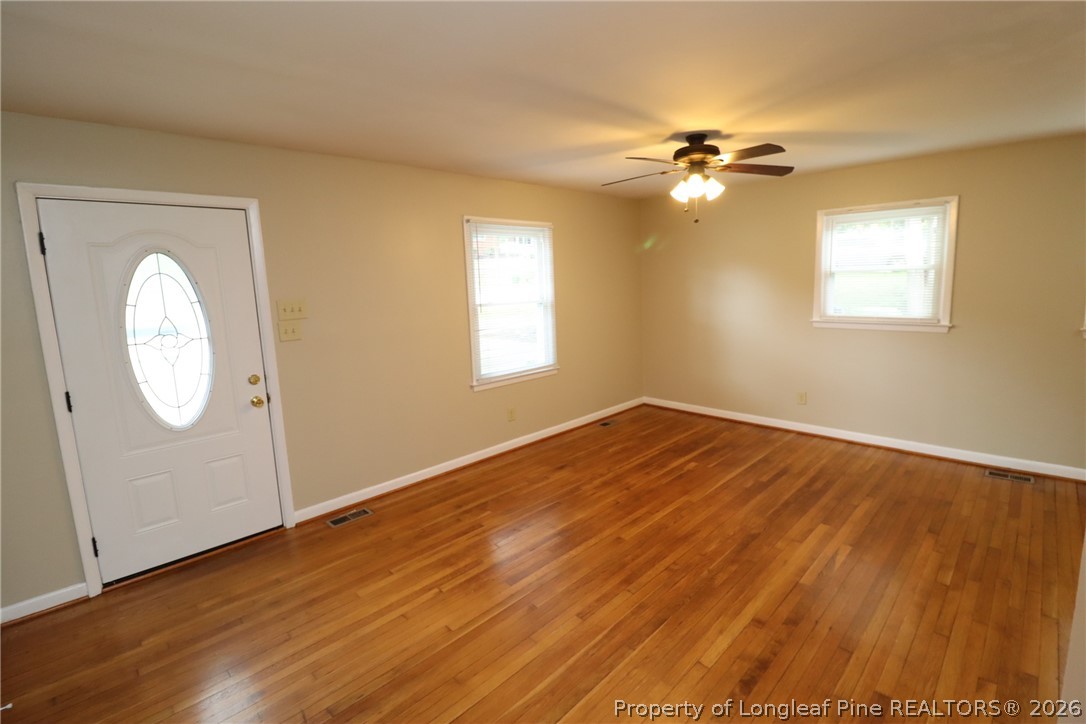 829 Carlisle Street Raleigh, NC 27610 - Photo 3 of 27