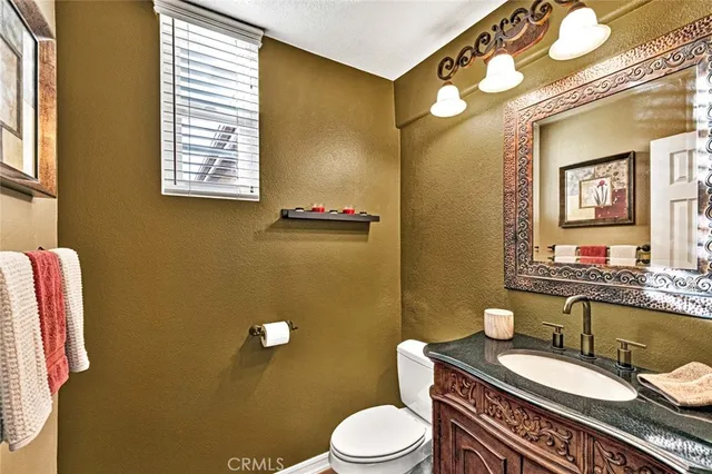 $1,559,900 | 23092 Bouquet Canyon, Mission Viejo, CA 92692