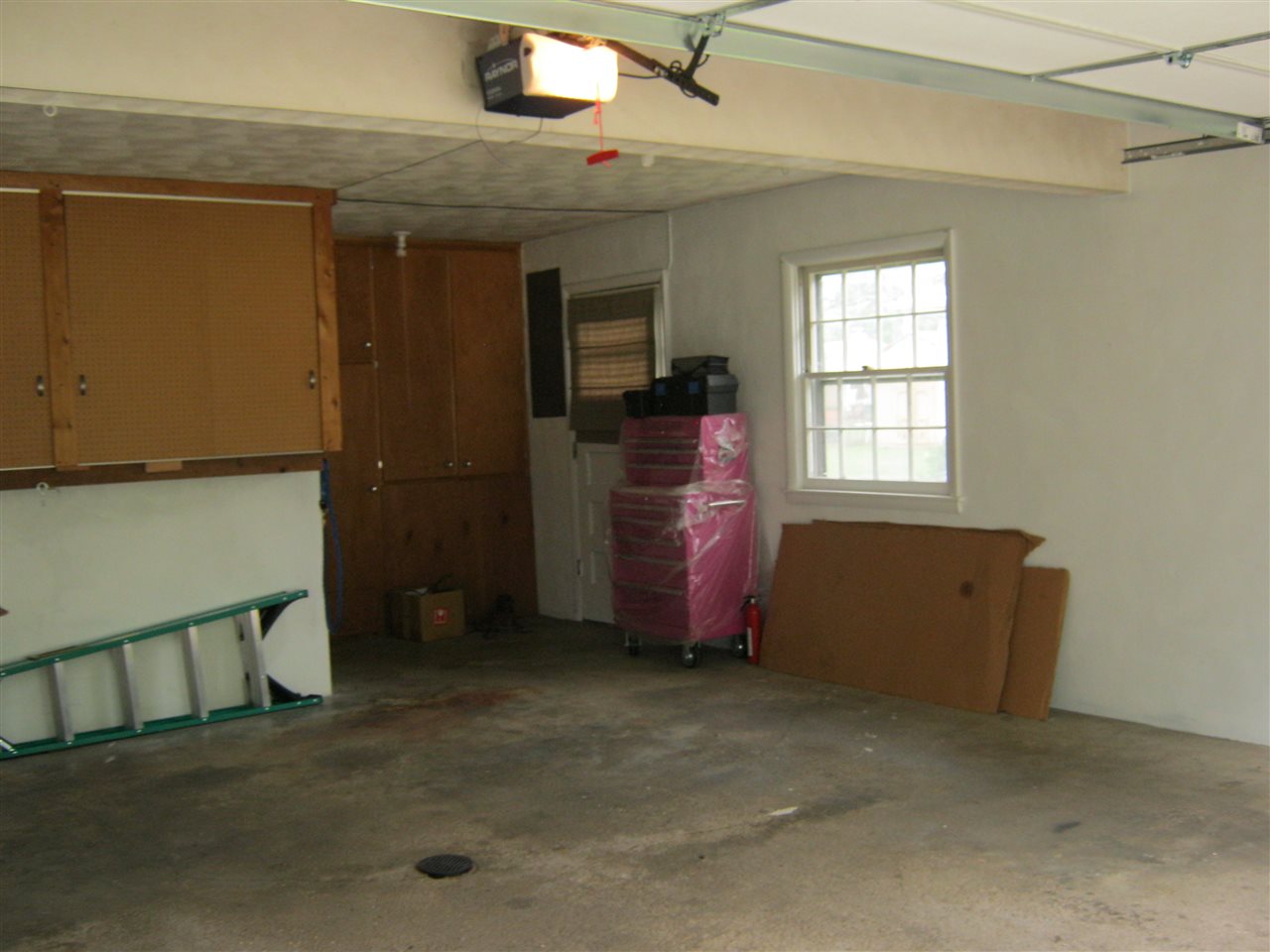 1632 Mayflower Road Fort Wayne, IN 46819 - Photo 13 of 19