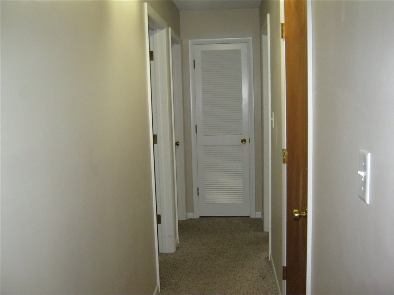 1632 Mayflower Road Fort Wayne, IN 46819 - Photo 8 of 19