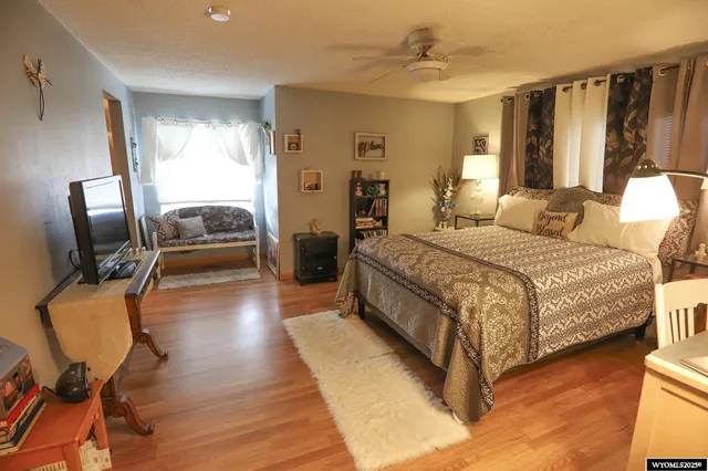 $499,500 | 719 Fullerton Avenue, Buffalo, WY 82834