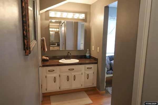 $470,000 | 719 Fullerton Avenue, Buffalo, WY 82834