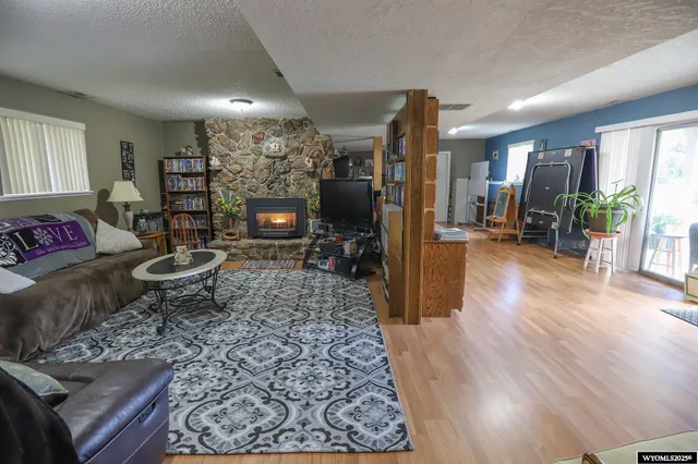 $499,500 | 719 Fullerton Avenue, Buffalo, WY 82834