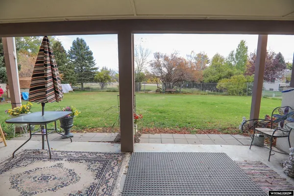 $470,000 | 719 Fullerton Avenue, Buffalo, WY 82834