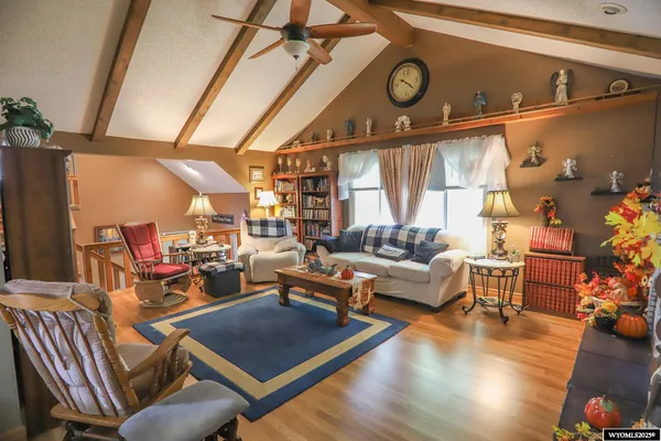 $470,000 | 719 Fullerton Avenue, Buffalo, WY 82834