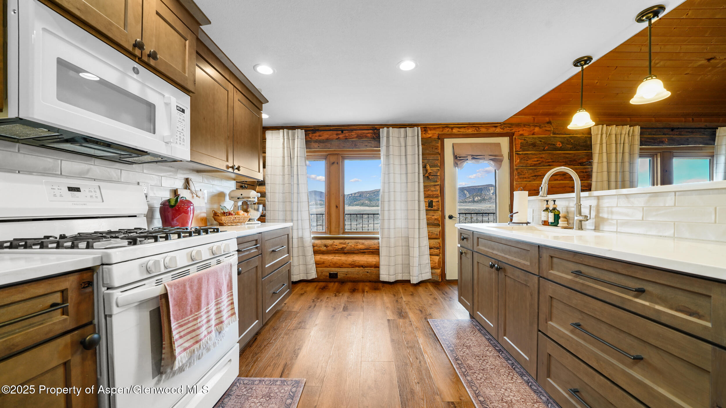 41 County Road 9 Meeker, CO 81641 - Photo 8 of 43 8_dsc01564