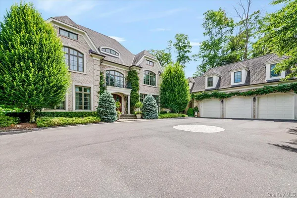 $3,950,000 | 17 Plover Lane, Lloyd Harbor, NY 11743