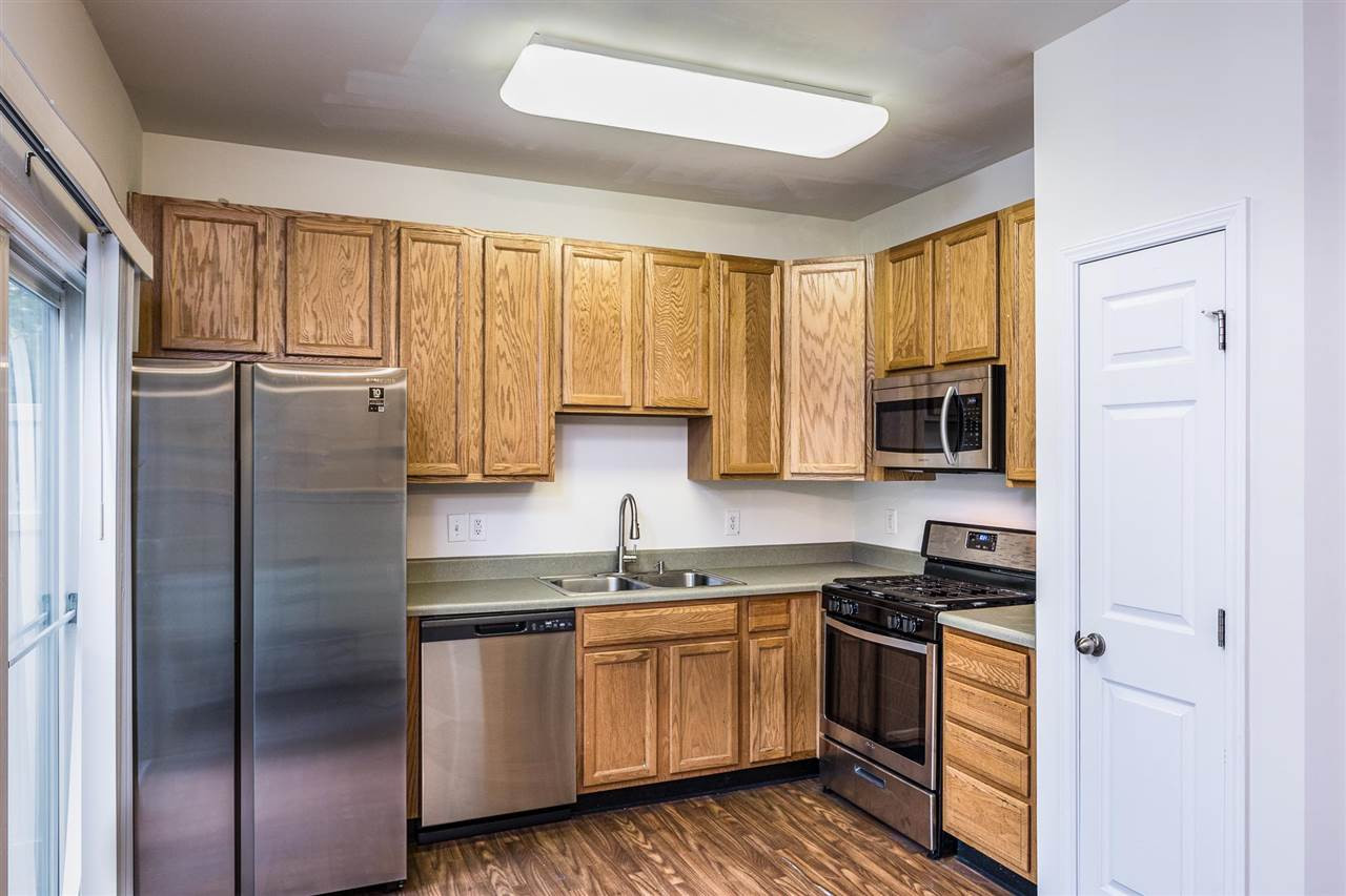 8621 Neuse Club Lane, Unit 111 Raleigh, NC 27616 - Photo 11 of 30 Photo 11