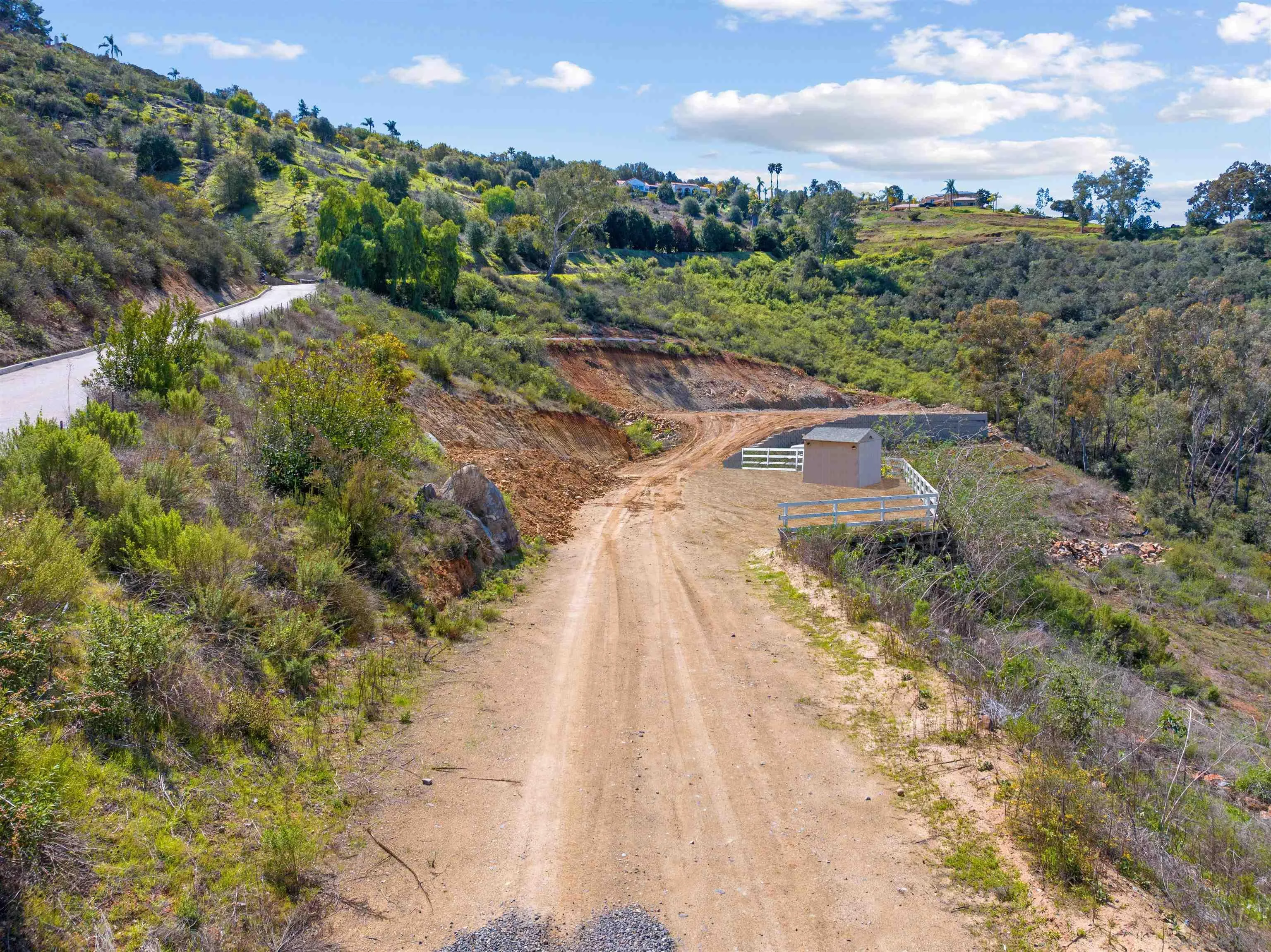 827 Eucalyptus Woods Road, Unit R006 San Marcos, CA 92069 - Photo 11 of 34 a view of a yard with plants
